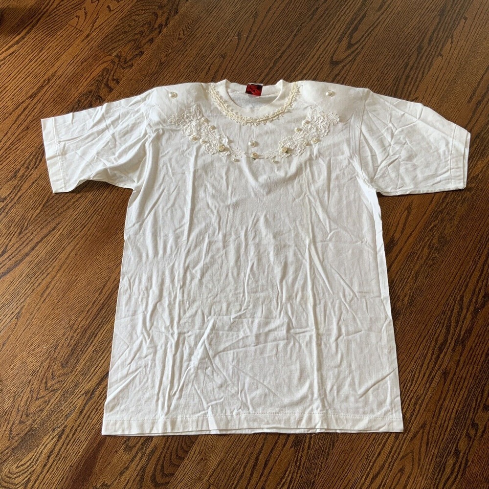 Vintage Single Stitch T Shirt Women's White Embellished Cottage Core OS EUC 80s‎